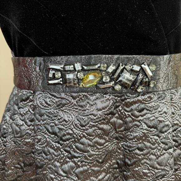 Rickie Freeman for TERI JON Velvet Black and Silver Midi Dress Women's Sz 8 - Picture 7 of 16